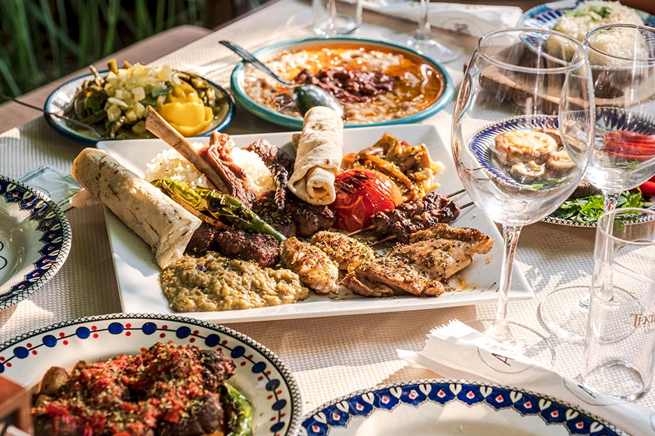 Andız Köy Sofrası: Ege'nin Lezzet Dolu Durağı